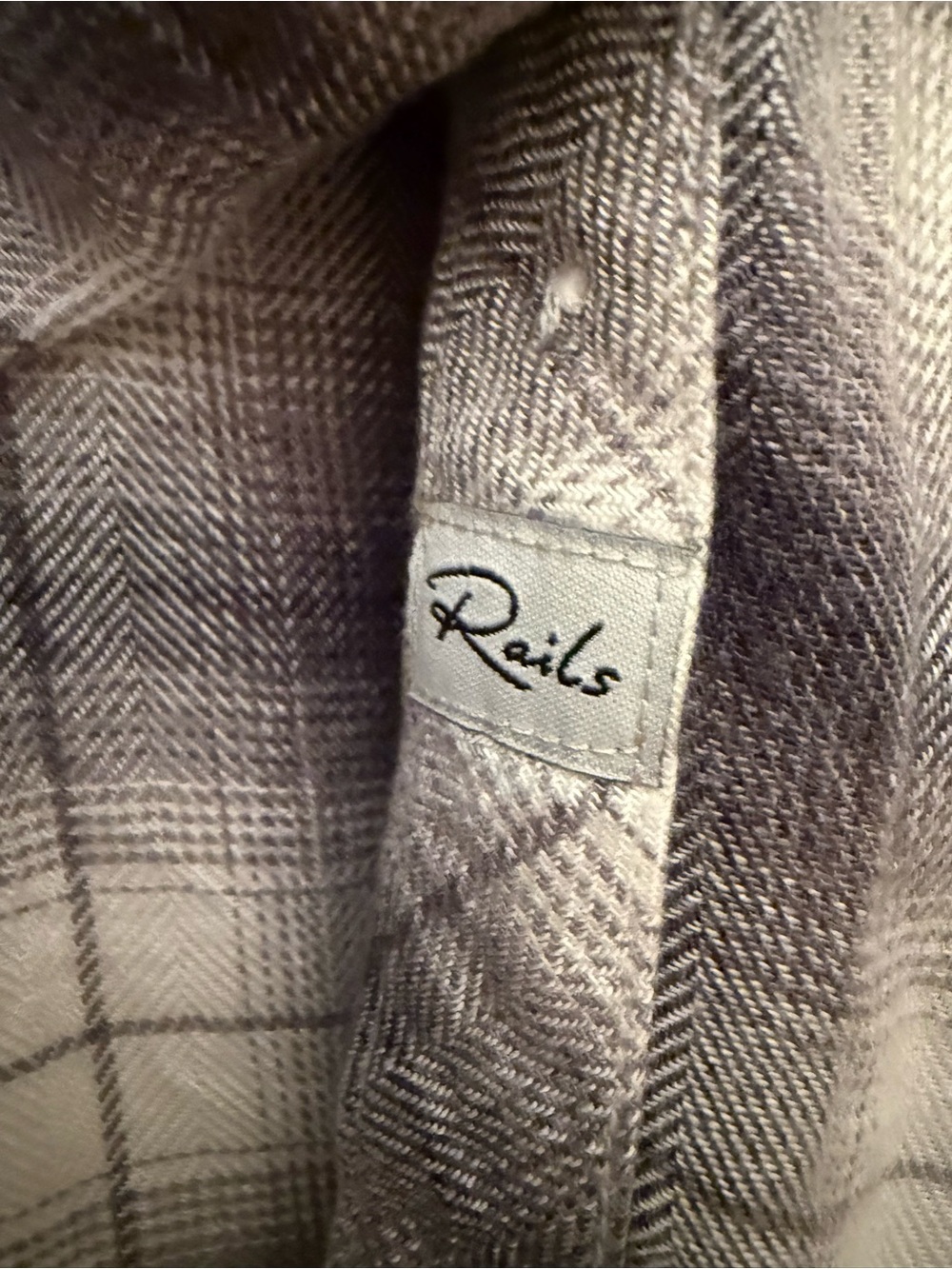 Rails Women’s Smoke Ivory Shadow Plaid Button-Up Shirt Size Medium - Picture 5 of 5